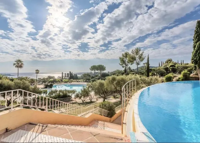 Lägenhet Le Petit Bleu Saint-Raphaël